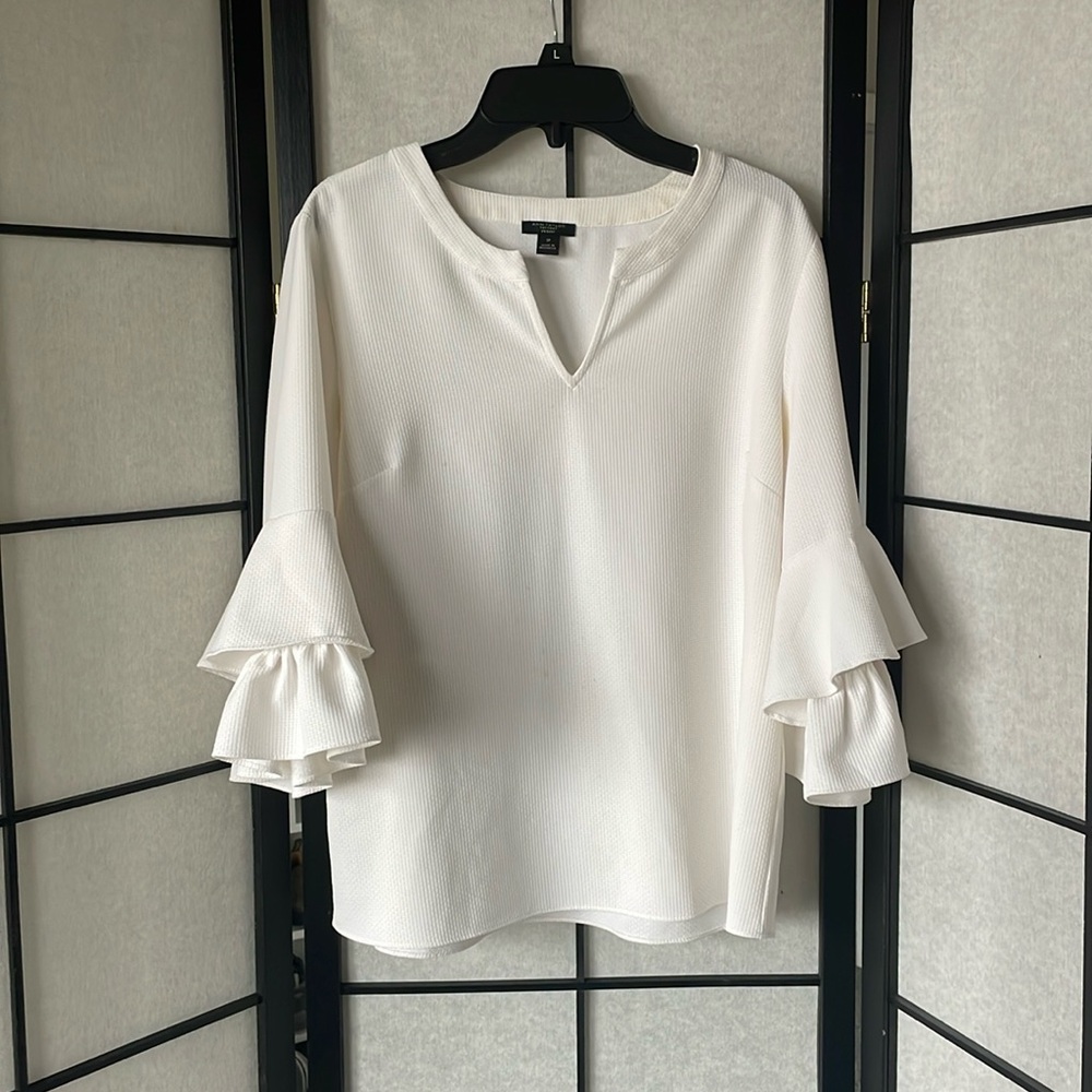ANN TAYLOR Factory White Ruffle Blouse